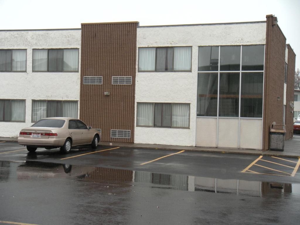 Motel West Idaho Falls Room photo
